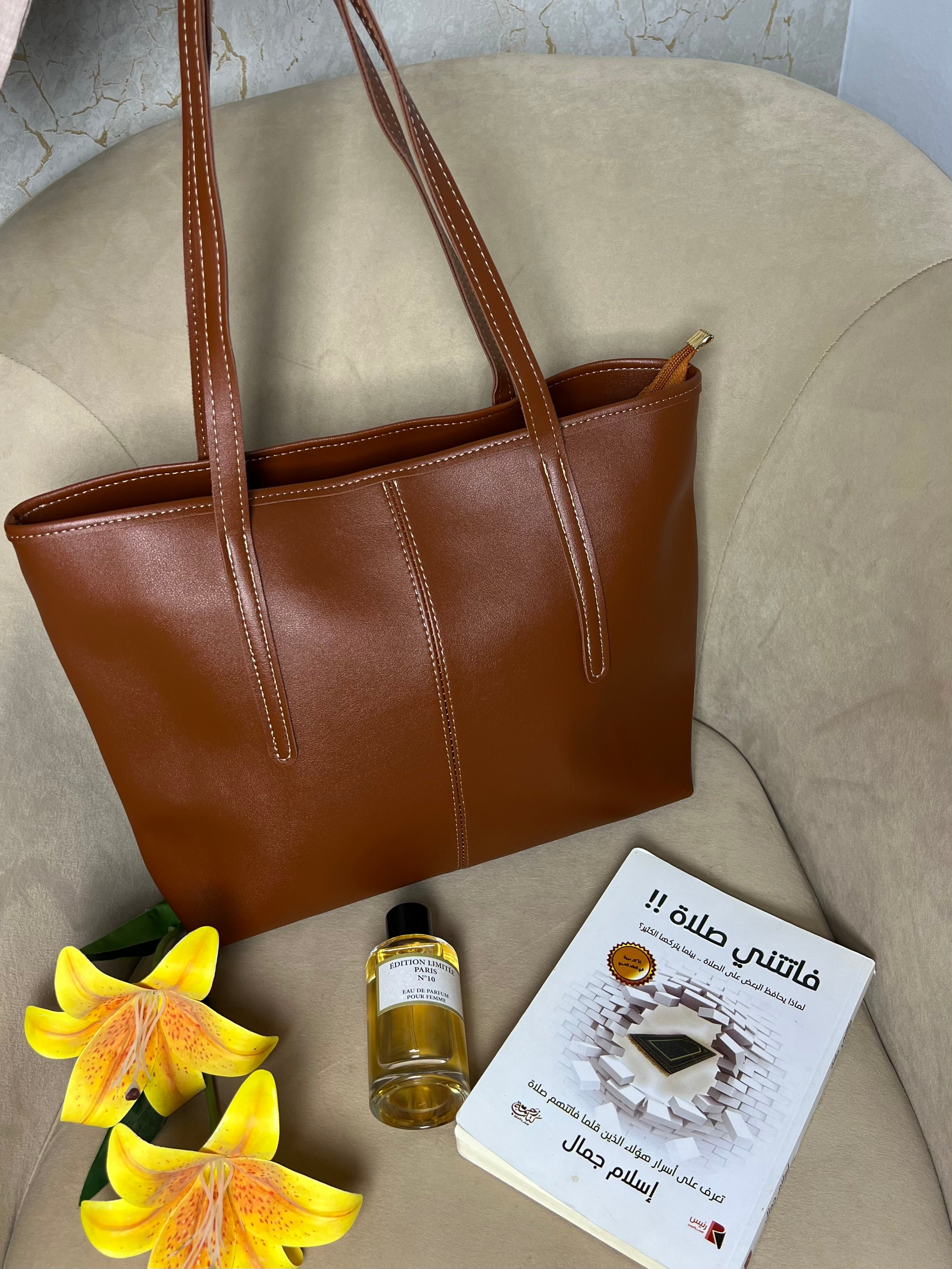 Model Minimaliste by Sac DZ