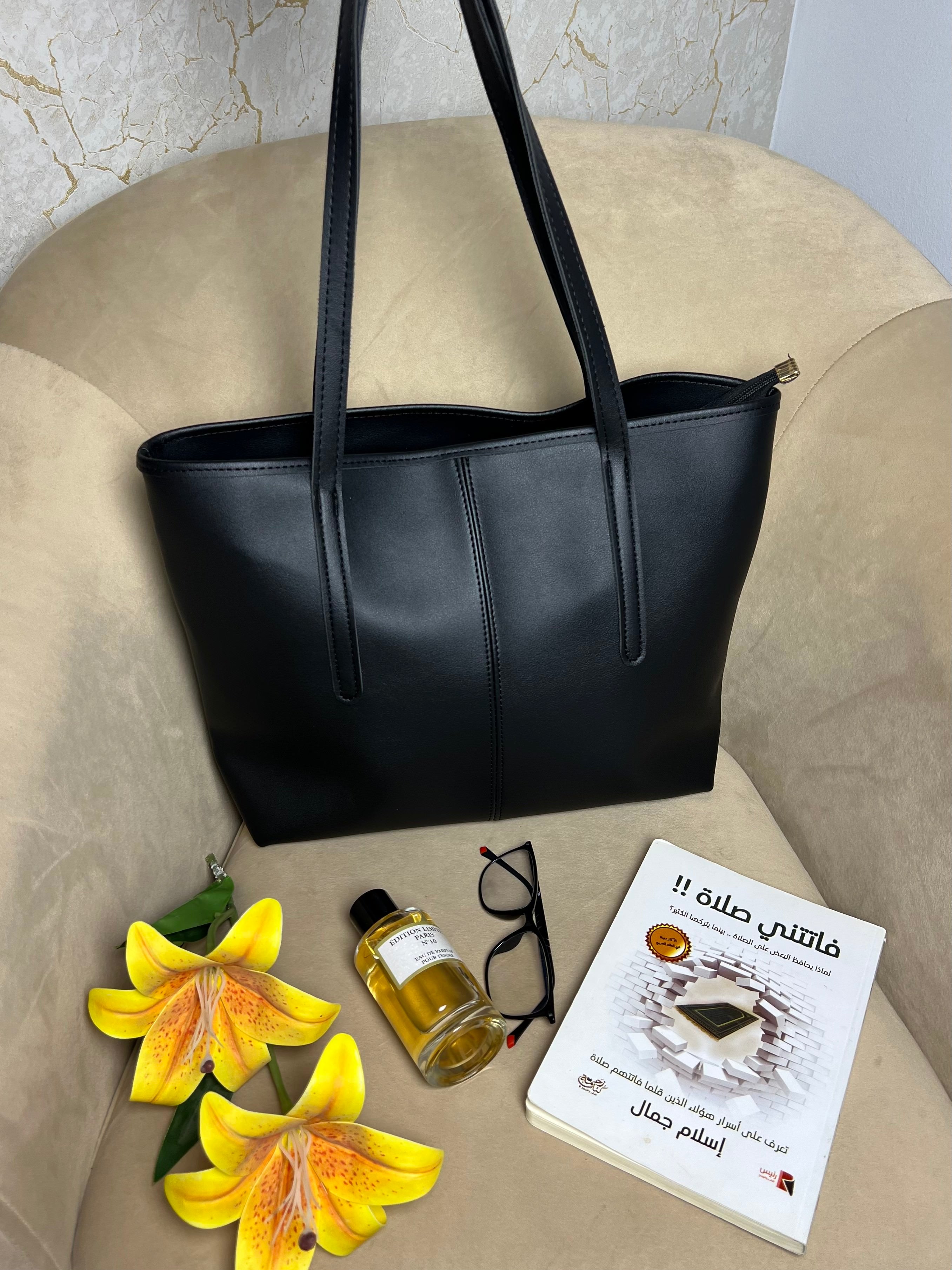 Model Minimaliste by Sac DZ