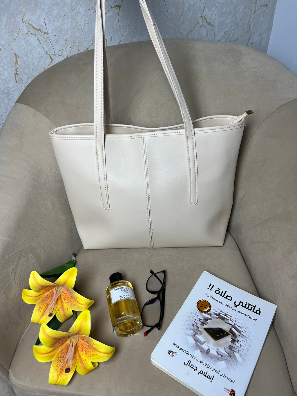 Model Minimaliste by Sac DZ